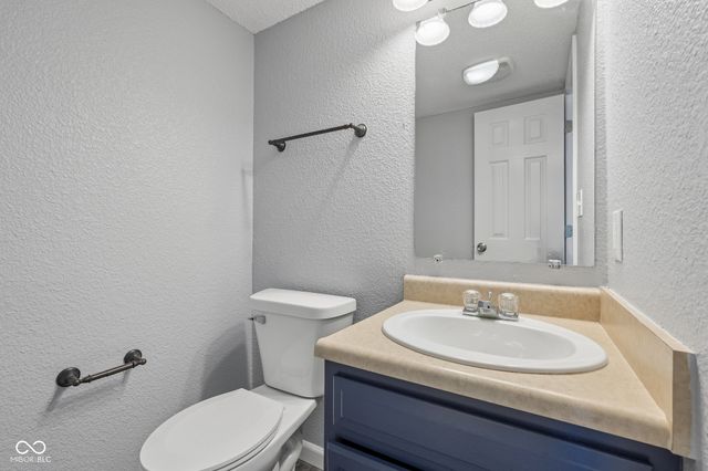 7642 Hidden Valley Lane, Indianapolis, IN 46239