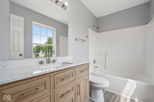 7642 Hidden Valley Lane, Indianapolis, IN 46239