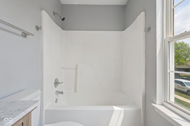 7642 Hidden Valley Lane, Indianapolis, IN 46239