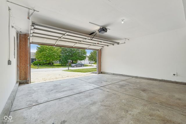 7642 Hidden Valley Lane, Indianapolis, IN 46239