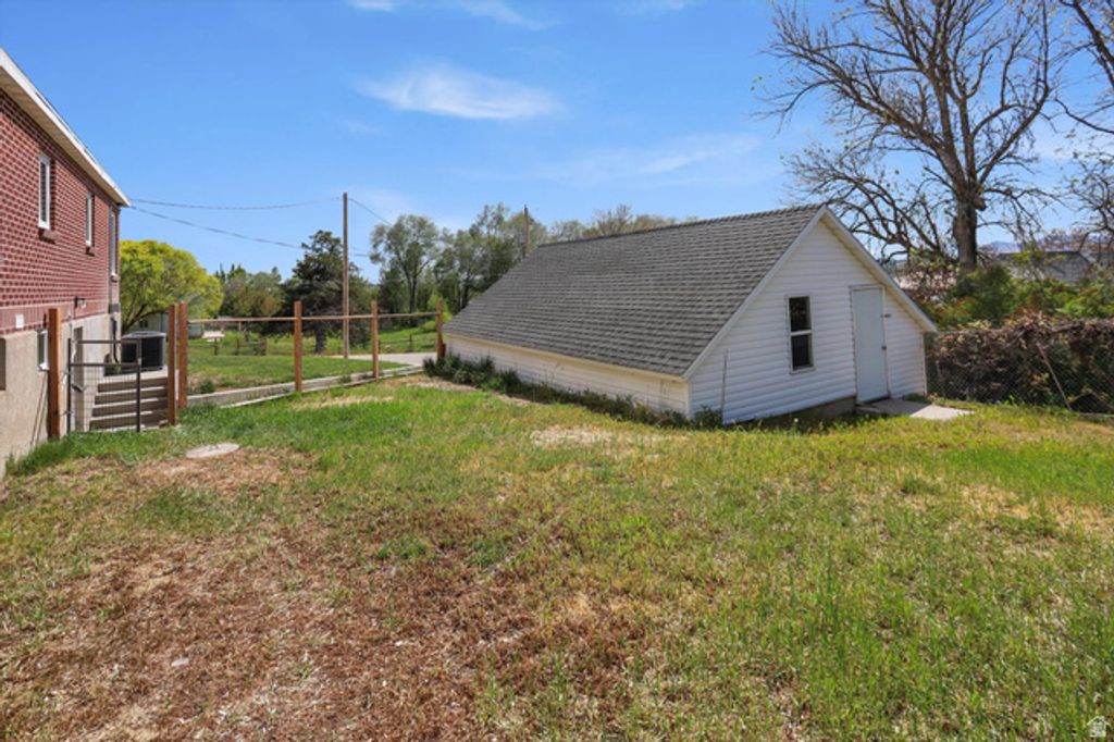 Image 27 of property listing at 6985 N 2550 W, Honeyville, UT 84314