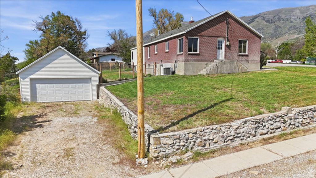 Image 31 of property listing at 6985 N 2550 W, Honeyville, UT 84314
