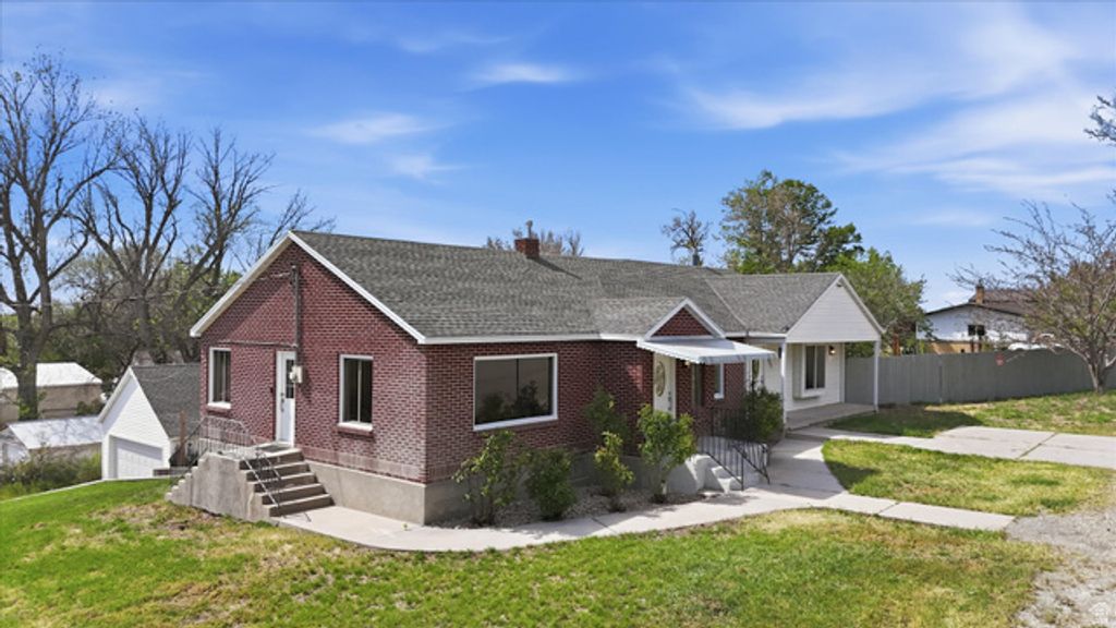 Image 32 of property listing at 6985 N 2550 W, Honeyville, UT 84314