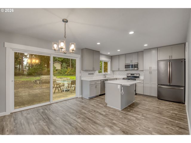 14091 Sw TODD St, Beaverton, OR 97006