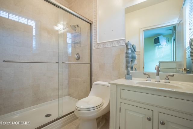 233 Beachfront 3, Manasquan, NJ 08736