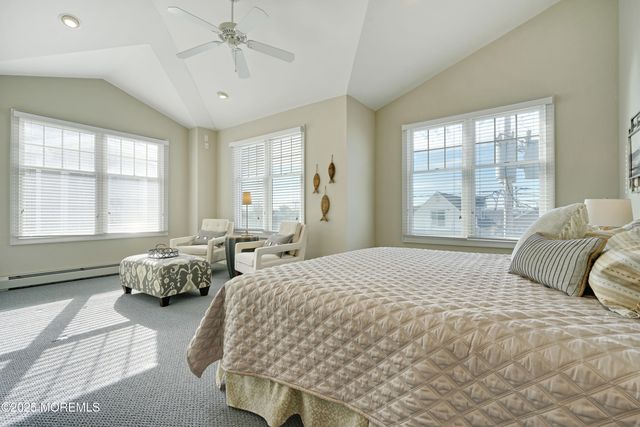 233 Beachfront 3, Manasquan, NJ 08736