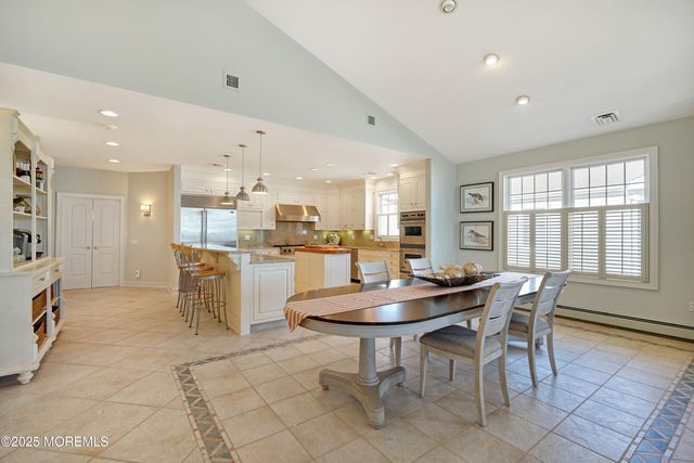 233 Beachfront 3, Manasquan, NJ 08736