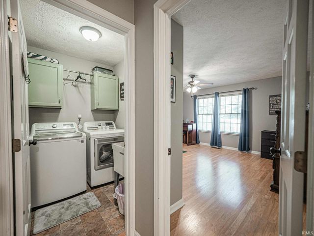 6424 Highcroft Drive, Evansville, IN 47715