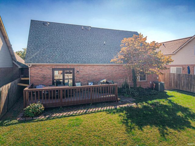 6424 Highcroft Drive, Evansville, IN 47715