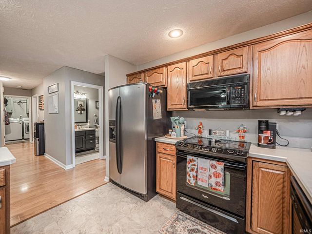 6424 Highcroft Drive, Evansville, IN 47715