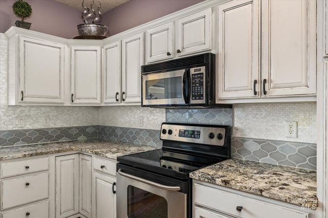 2551 W Breneman St, Boise, ID 83702