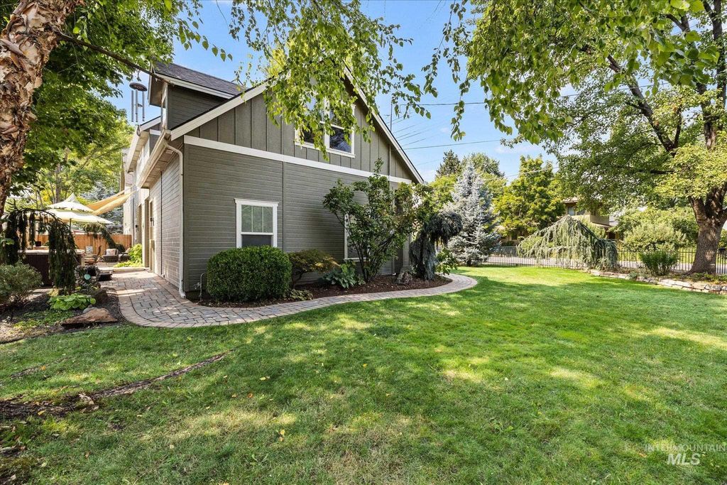 2551 W Breneman St, Boise, ID 83702 photo 5