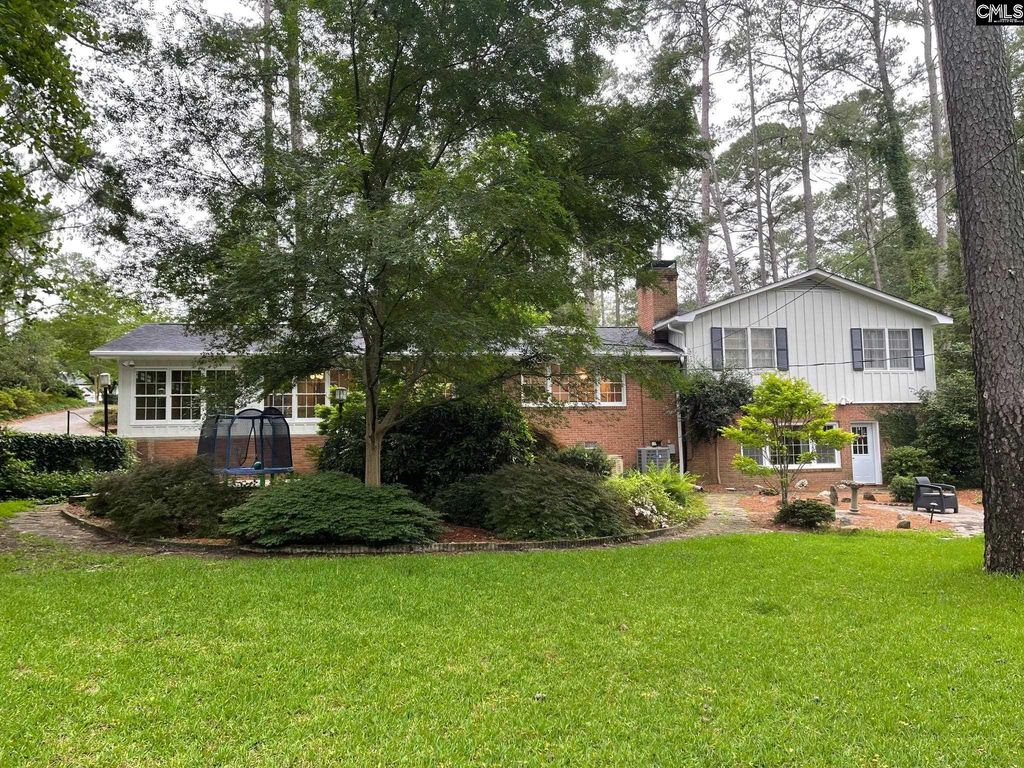 6048 WoodVine, Columbia, SC 29206