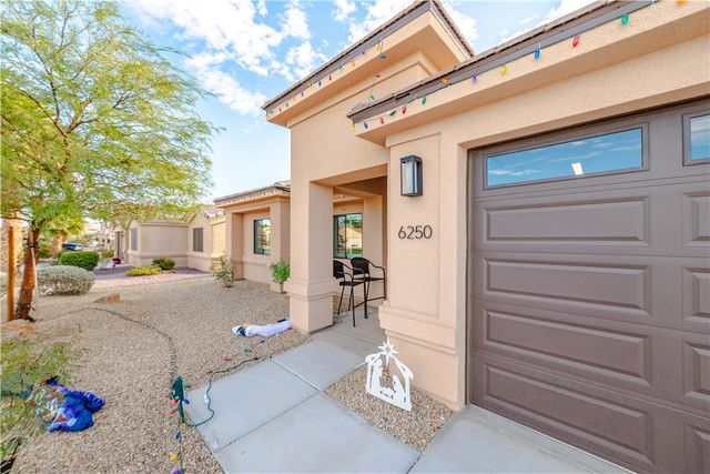 6250 S Vista Laguna Drive, Fort Mohave, AZ 86426