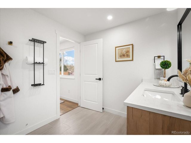 7715 Estes Ct, Arvada, CO 80005