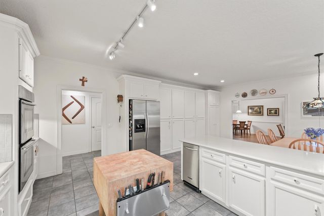 31403 Helen Lane, Tomball, TX 77375