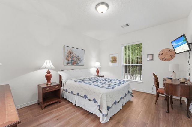 31403 Helen Lane, Tomball, TX 77375