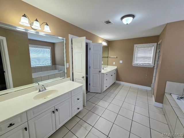 9354 WRENS Way, Montgomery, AL 36117