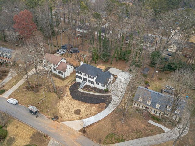 380 Cardigan SW Circle, Lilburn, GA 30047