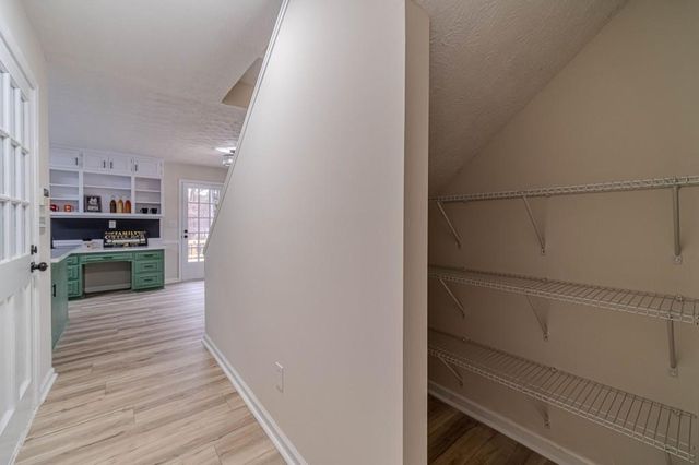 380 Cardigan SW Circle, Lilburn, GA 30047