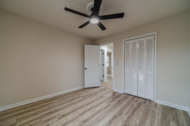 380 Cardigan SW Circle, Lilburn, GA 30047