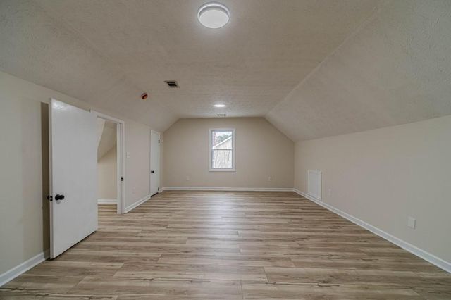 380 Cardigan SW Circle, Lilburn, GA 30047