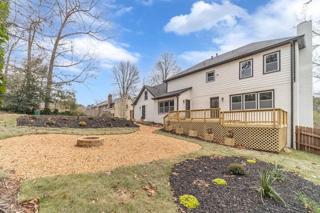 380 Cardigan SW Circle, Lilburn, GA 30047