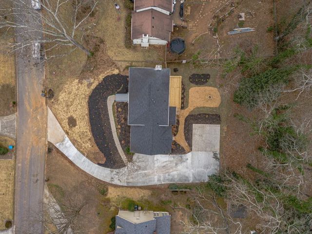 380 Cardigan SW Circle, Lilburn, GA 30047