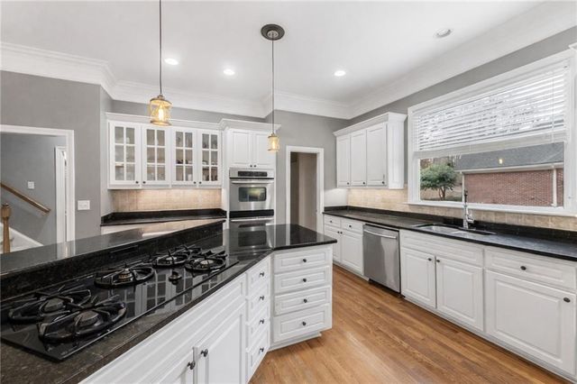 1029 Laurel Grove Court, Suwanee, GA 30024