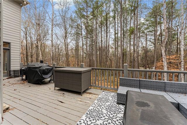 1029 Laurel Grove Court, Suwanee, GA 30024