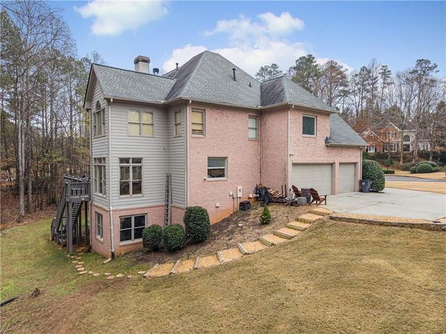 1029 Laurel Grove Court, Suwanee, GA 30024
