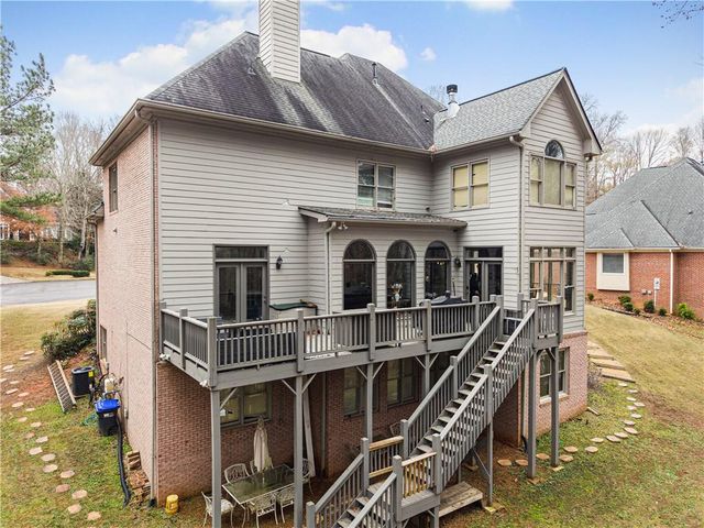 1029 Laurel Grove Court, Suwanee, GA 30024