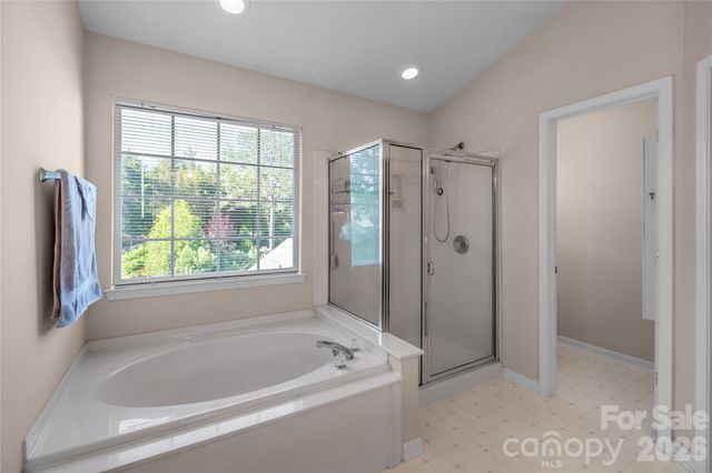 104 Alnwick Lane, Waxhaw, NC 28173