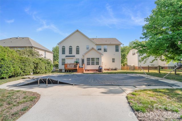 104 Alnwick Lane, Waxhaw, NC 28173