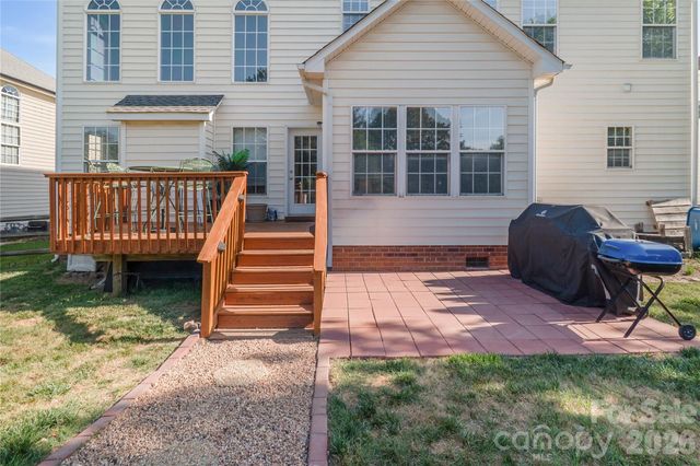 104 Alnwick Lane, Waxhaw, NC 28173