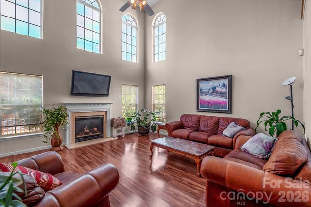 104 Alnwick Lane, Waxhaw, NC 28173
