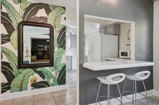 1123 NE 14th Avenue, Fort Lauderdale, FL 33304