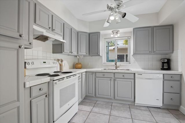 1123 NE 14th Avenue, Fort Lauderdale, FL 33304