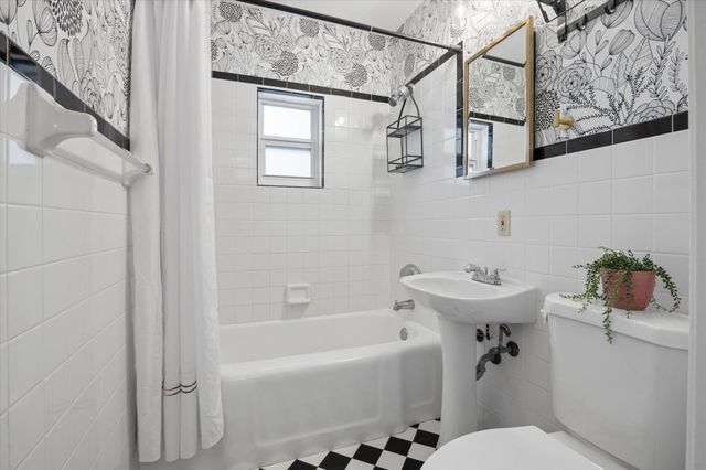 1123 NE 14th Avenue, Fort Lauderdale, FL 33304