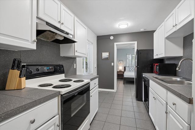 1123 NE 14th Avenue, Fort Lauderdale, FL 33304