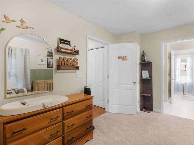 165 Brasch Park Drive, Grantville, GA 30220