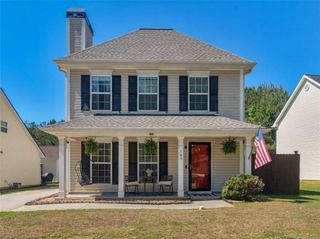 165 Brasch Park Drive, Grantville, GA 30220