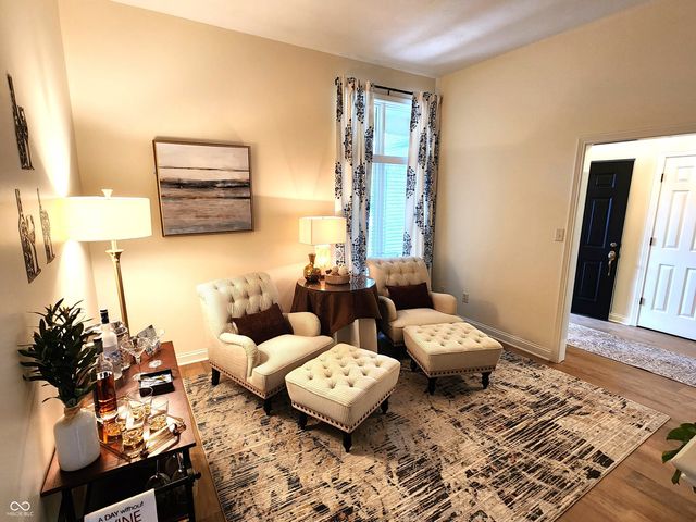11548 Applewood Circle, Carmel, IN 46032