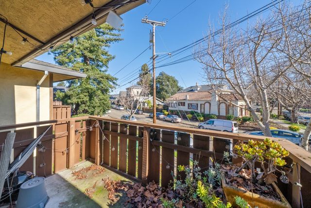 1401 Cottage St D, Alameda, CA 94501