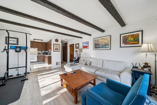 1401 Cottage St D, Alameda, CA 94501