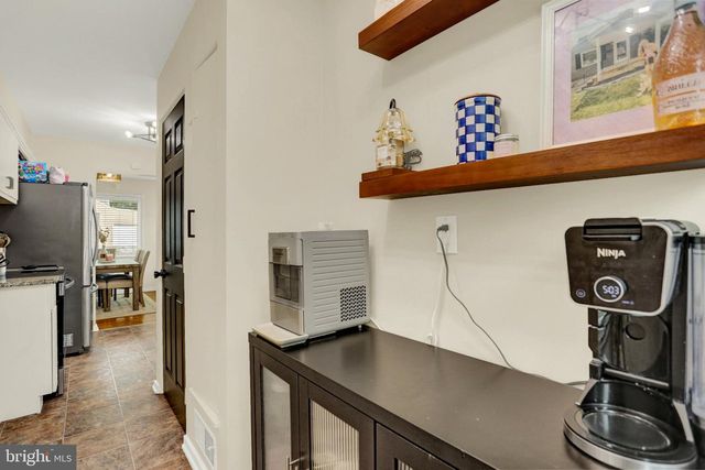 1718 SHERWOOD RD, New Cumberland, PA 17070