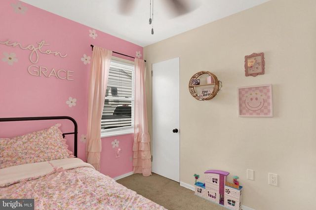 1718 SHERWOOD RD, New Cumberland, PA 17070