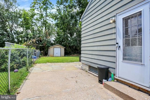 1718 SHERWOOD RD, New Cumberland, PA 17070
