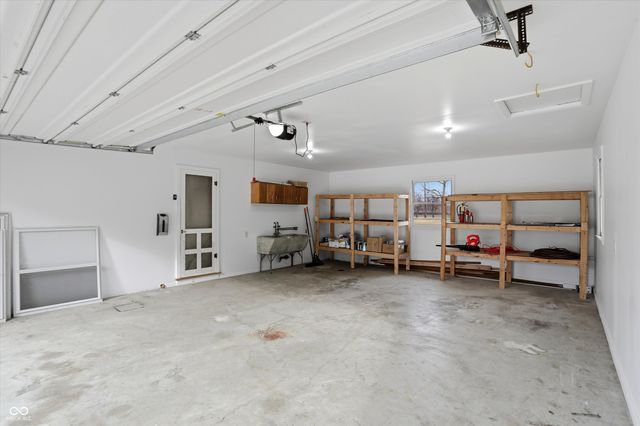 7545 W 96th Street, Zionsville, IN 46077