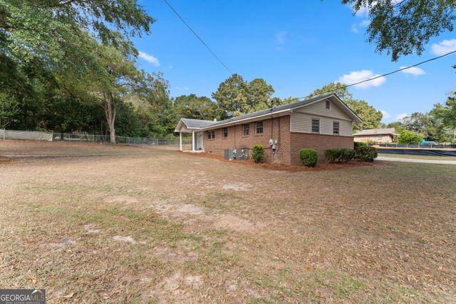 203 Bassett Street, Centerville, GA 31028